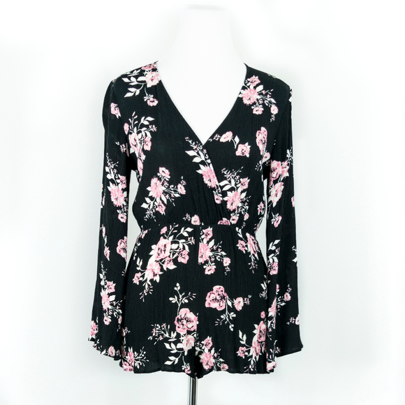 Kendall & Kylie Pants - Kendall & Kylie Black Floral Romper